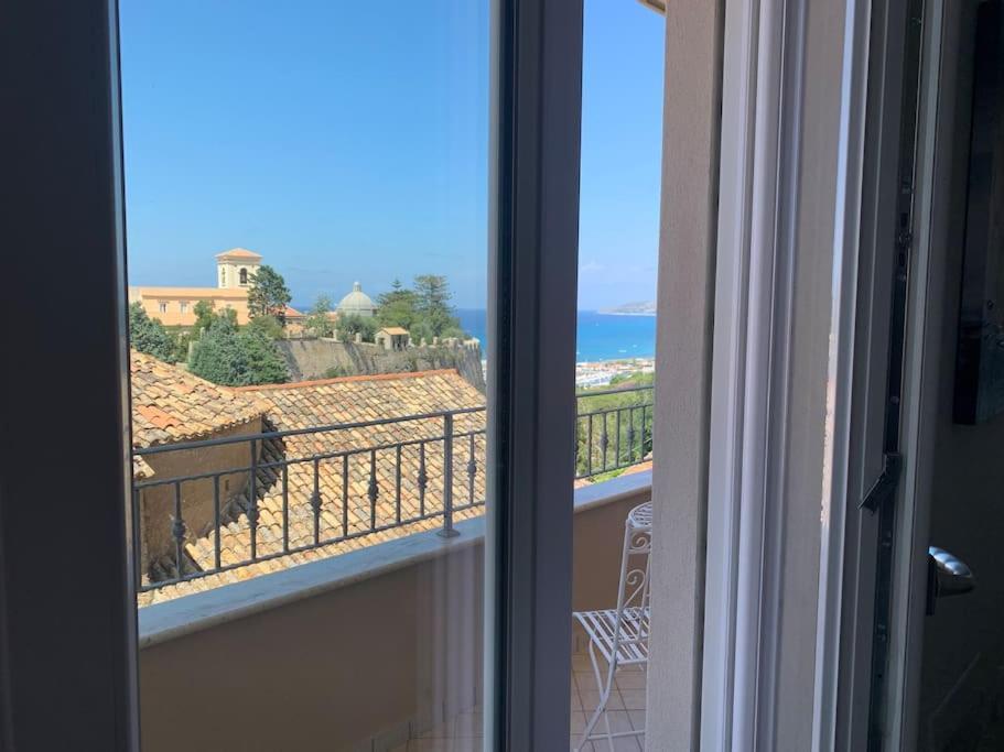 Boutique Apartment - Tropea Kültér fotó